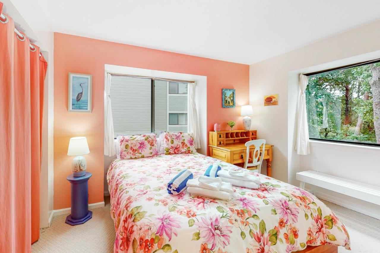Ocean Mandevilla Brewster Exterior foto